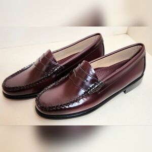 G.H. Bass & Co Weejuns Whitney Maroon Patent Leather Penny Loafers Shoes 5 M NEW